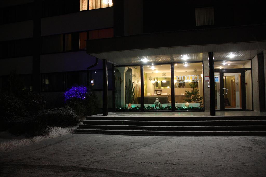 Hotel Madona Εξωτερικό φωτογραφία